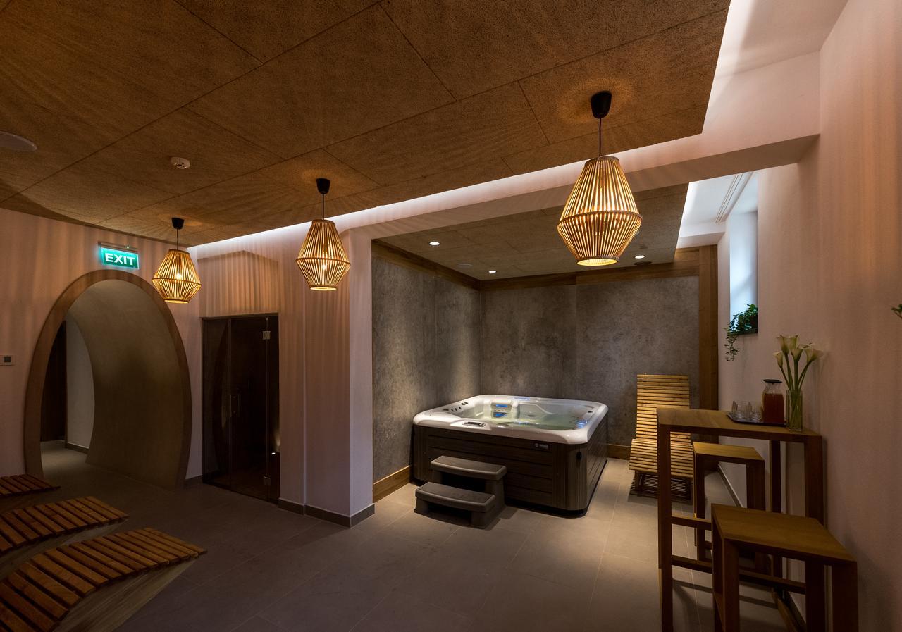 Fidelitas Hotel Sfântu-Gheorghe Dış mekan fotoğraf